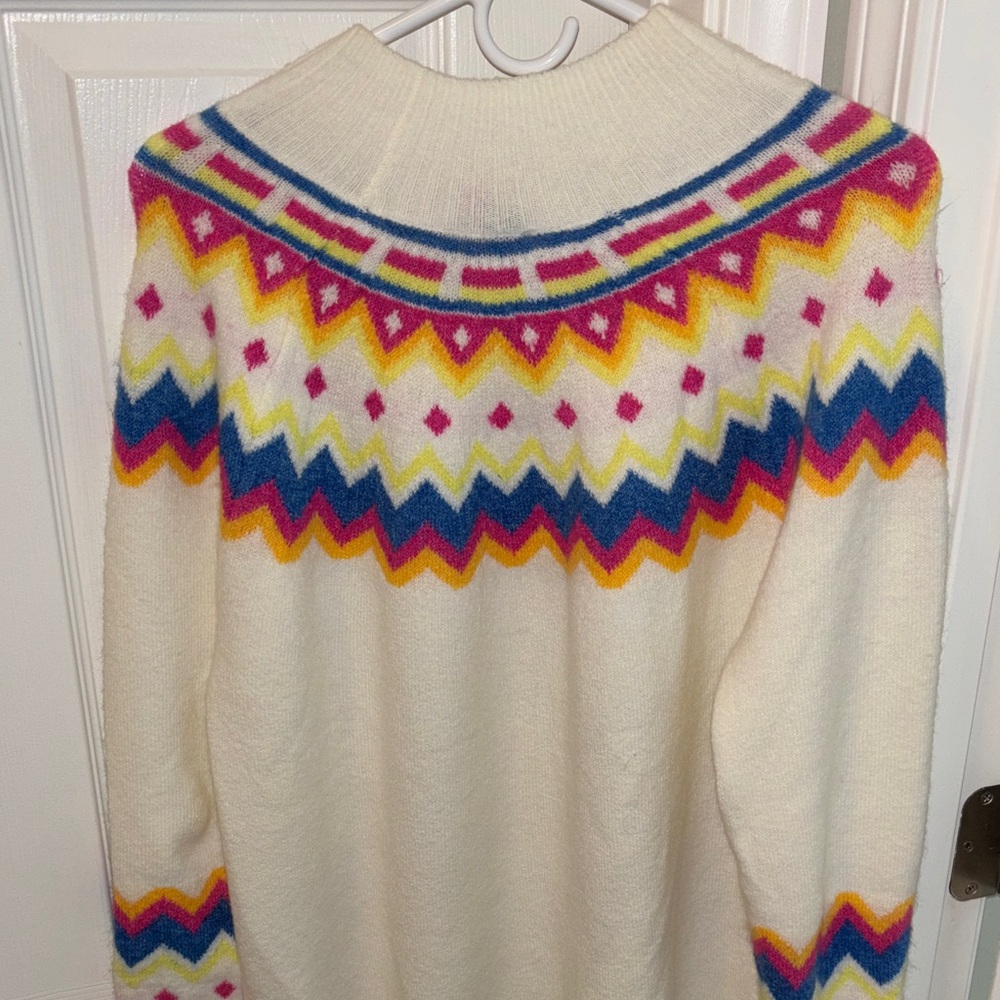Vince Camuto Cream Multicolor Patterned Mockneck Sweater - Picture 8 of 9